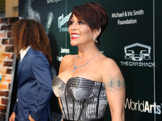 Alejandra Guzmán fuerte ante la adversidad