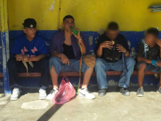 Capturan a cuatro supuestos mareros en La Lima