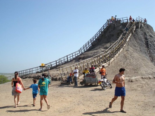 Volcán del Totumo, un viaje de salud y ecoturismo