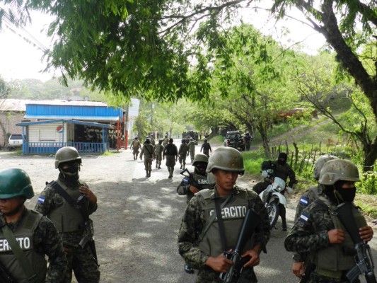 Allanan casas de alcalde de Juticalpa y de excónsul