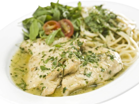 Pechugas de pollo al ajillo