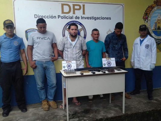 Desarticulan banda que supuestamente planificaba asesinato