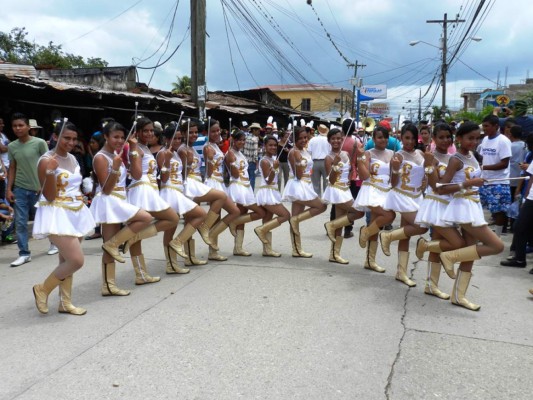 Comayagua y Olancho se vistieron de fiesta en el 193 aniversario