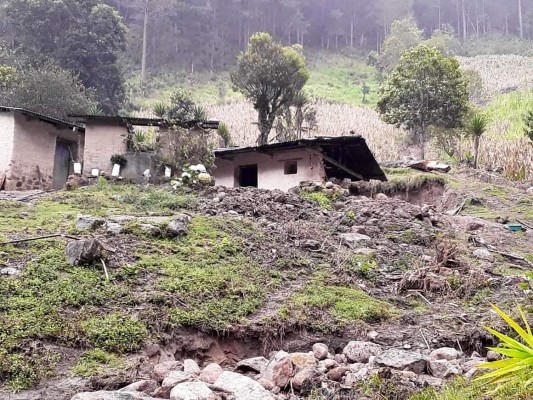 Montaña de Celaque sepultó a ocho miembros de dos familias