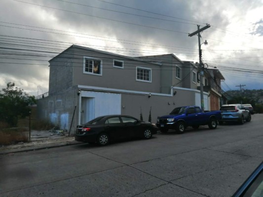 Ingeniero es asesinado por seis sicarios dentro de su vivienda en Tegucigalpa