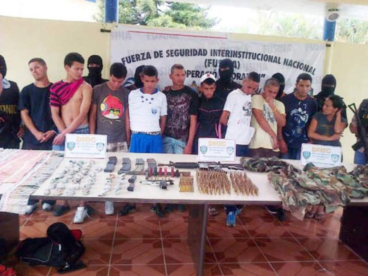 Decomisan armas, municiones y droga en Tegucigalpa