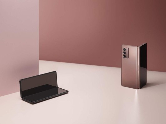 El nuevo Samsung con pantalla flexible ya llegó a la región