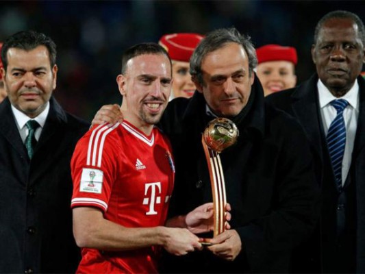 Ribéry insiste en retirada de la selección pese amenaza de sanción