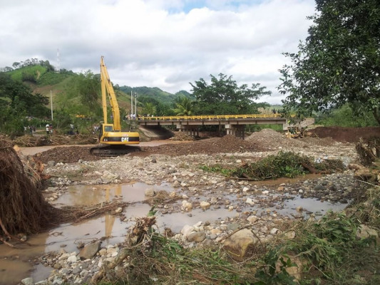 Un muerto por lluvias; amplían alerta roja en Atlántida y Colón