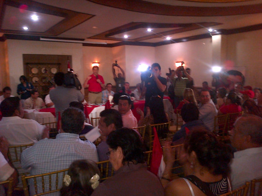 Liberales retornan tras apoyar Libre