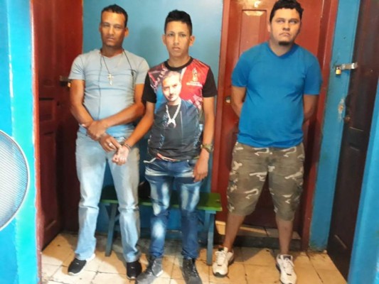 Decomiso de droga deja tres detenidos en Atlántida