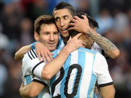 Argentina se despide de su afición con victoria sobre Eslovenia