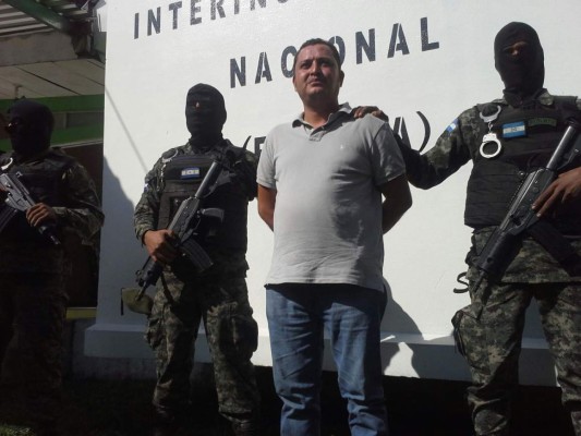 Lo acusan de difundir información falsa de bancos en las redes sociales