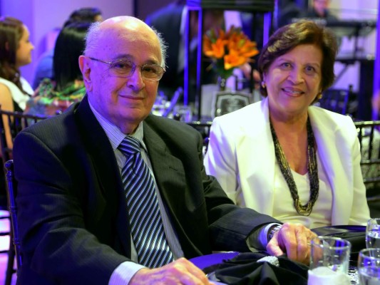 Aeroméxico ofrece velada de reconocimientos en San Pedro Sula