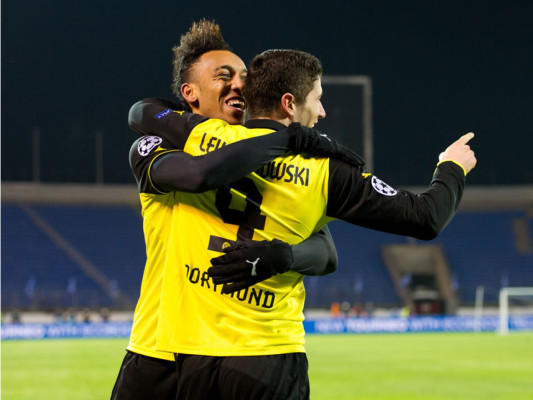 Borussia Dortmund deshace a un decepcionante Zenit