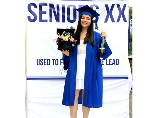 Seniors 2020 de Macris listos para su graduación