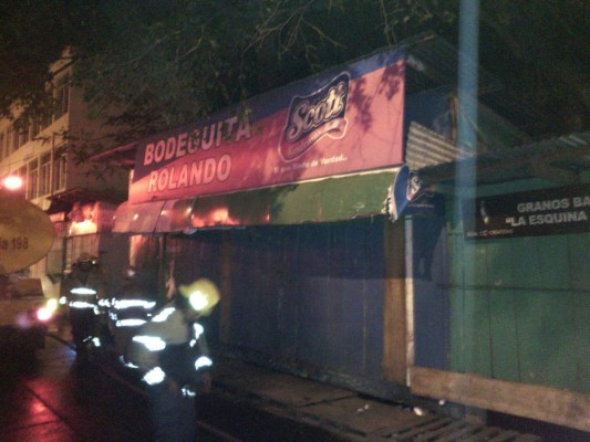 Toma fuego otro negocio del mercado ceibeño