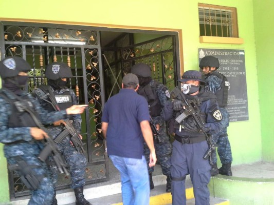 Allanan propiedades del alcalde de Choloma e intervienen la alcaldía