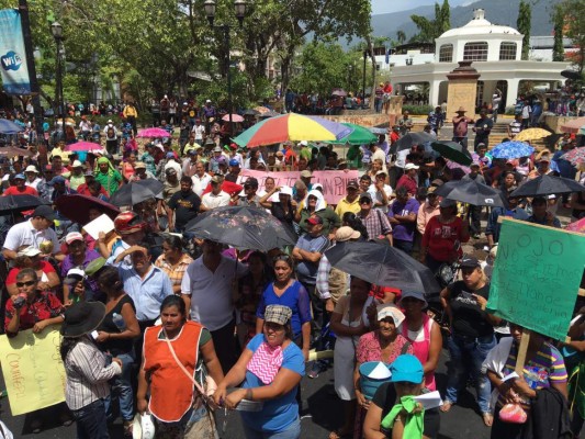 Patronatos exigen en San Pedro Sula una pronta titulación de sus tierras