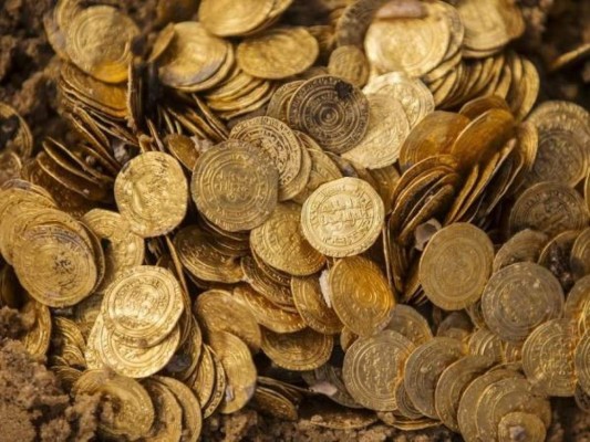 Descubren monedas de galeón español valoradas en 1 millón de dólares