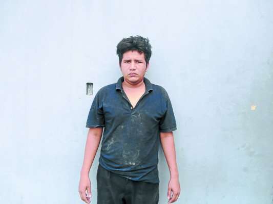 Liberan secuestrada y detienen a tres personas