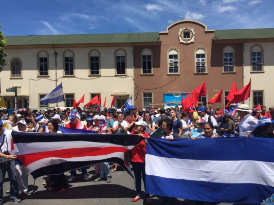 Marchan en Costa Rica contra la xenofobia y la discriminación