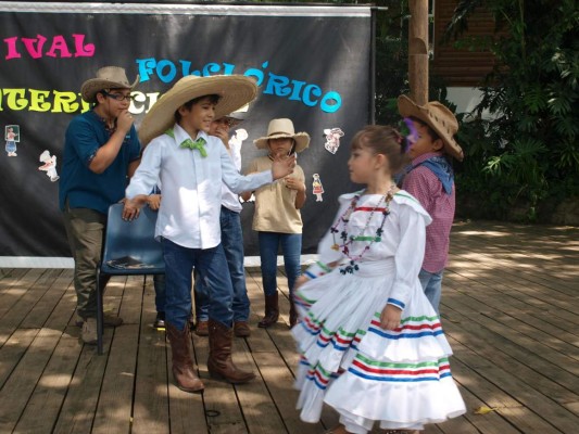 Día familiar y multicultural en la escuela EuropaSchule