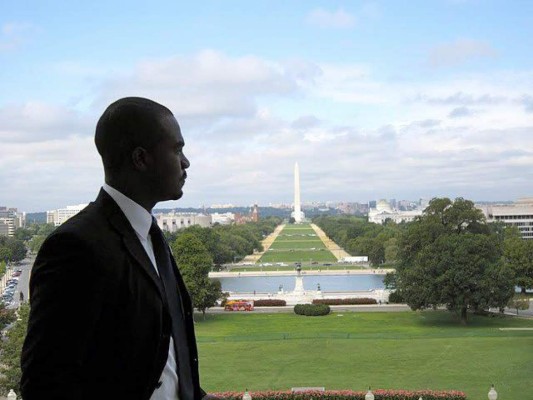 Un hondureño graduado en Harvard que desea ser presidente de Honduras