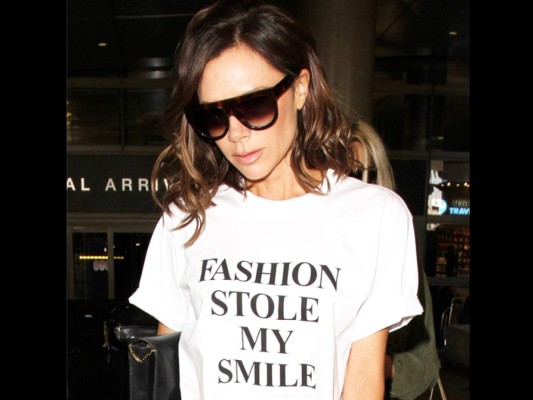 ¿Será la razón por la que Victoria Beckham nunca sonríe?
