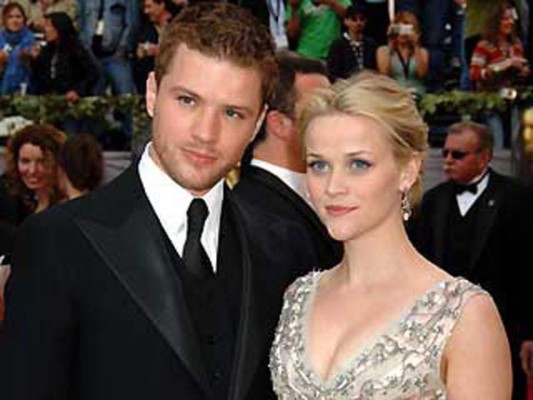 Reese Witherspoon y Ryan Philippe están oficialmente divorciados