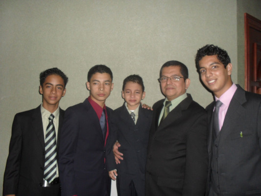 Manuel Maldonado: 'A diario opero cáncer en nombre de Dios”