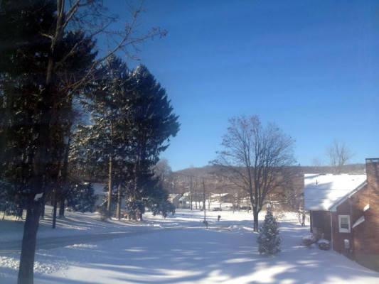 Fotos de hondureños afectados por la tormenta de nieve en EUA