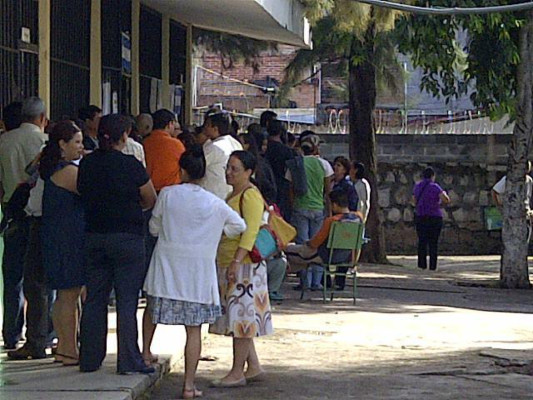 En Facebook y Twitter también se viven las elecciones de Honduras