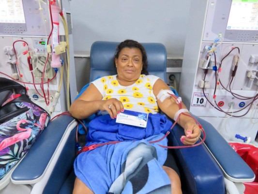 Pacientes renales temen quedarse sin su tratamiento