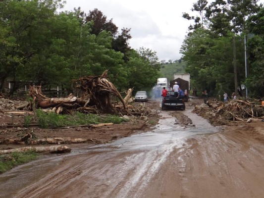 Mal estado de vías preocupa a productores de occidente