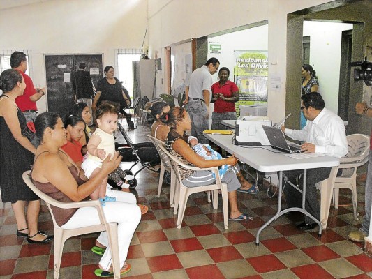 RNP inscribe a niños nacidos tras las rejas