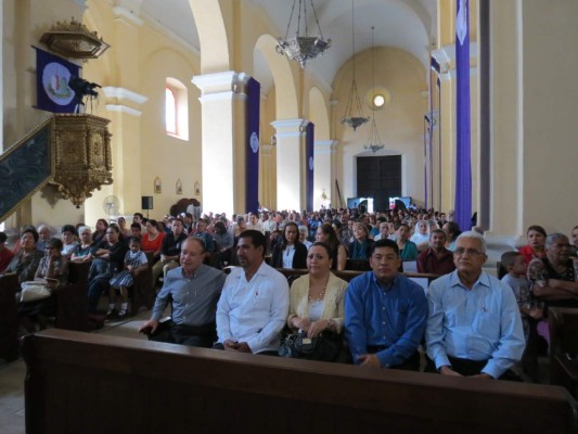 Celebran los 478 años de fundación de Comayagua