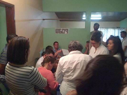 En Facebook y Twitter también se viven las elecciones de Honduras