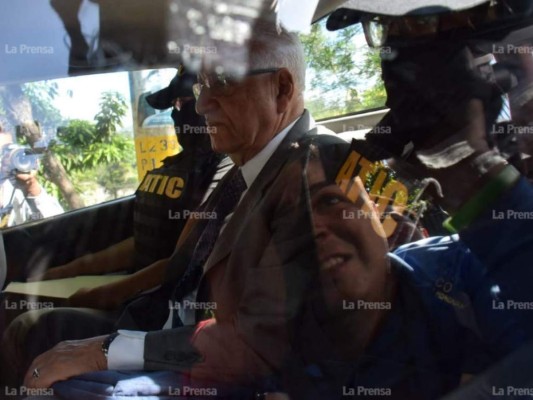 Dictan arresto domiciliario contra Wilfredo Cerrato y Ramón Lobo