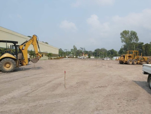 Aceleran construcción de laboratorio en La Ceiba