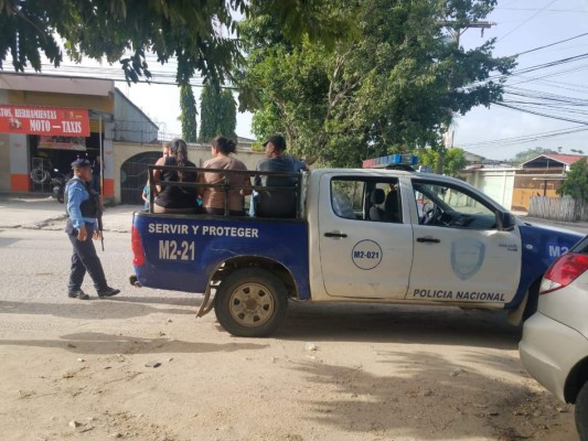 Policía Nacional ayudó a ciudadanos durante paro del transporte