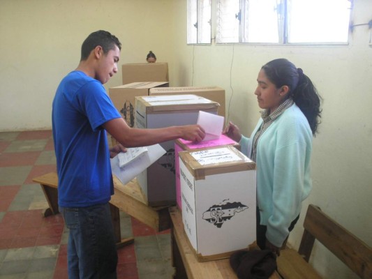 Listo cronograma para elecciones internas de los partidos en 2017