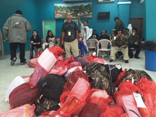 Por mal clima en EUA posponen último vuelo con 115 deportados