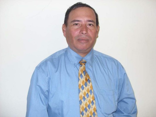 Fallece el reconocido periodista progreseño Moisés Jovel