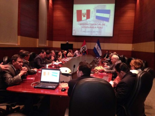 Honduras y Perú se reunirán para cerrar TLC