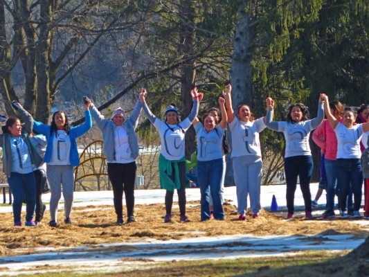 Madres inmigrantes abandonan huelga de hambre en EUA