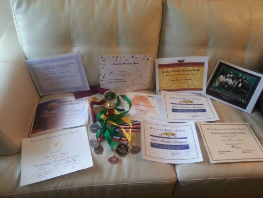 Hondureño de 15 años brilla con honores en escuela de EUA