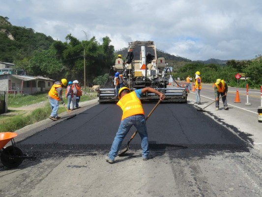 Inician pavimentación de tramo ampliado en la carretera CA-5