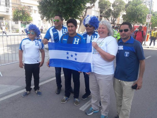Afición brasileña llegó temprano al Maracaná y sin temor a Honduras