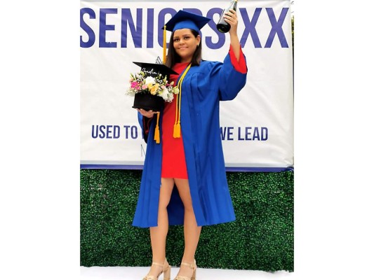 Seniors 2020 de Macris listos para su graduación